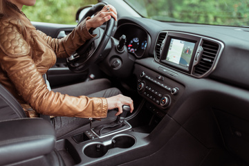 conduire une voiture manuelle avec un permis automatique Saint-Gaudens