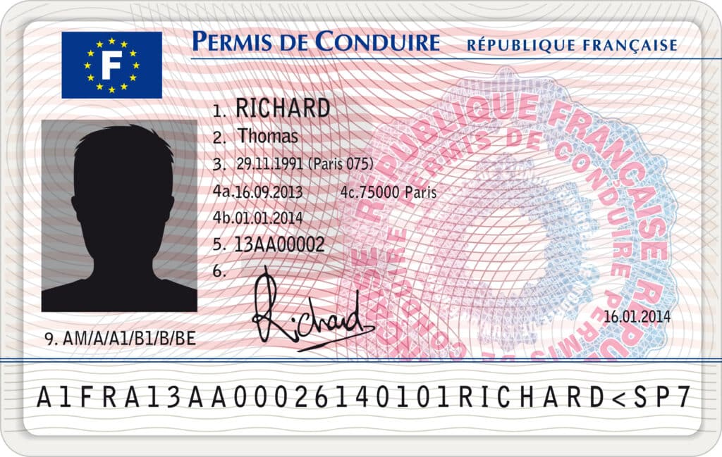 Permis de conduire français de RICHARD Thomas, né le 29.11.1991. Date d'émission 16.01.2014. Numéro A1FRA13AA00026140101RICHARD<SP7.